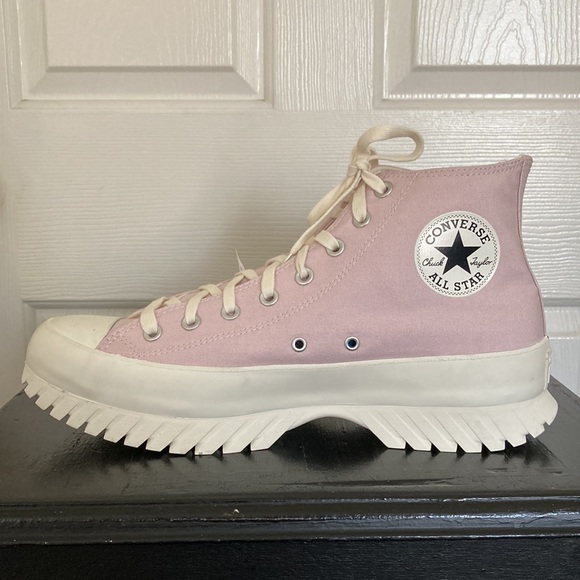 Converse Chuck Taylor CTAS Lugged 2.0 High Top Platform Sneaker Violet NEW W 14 - Picture 9 of 14